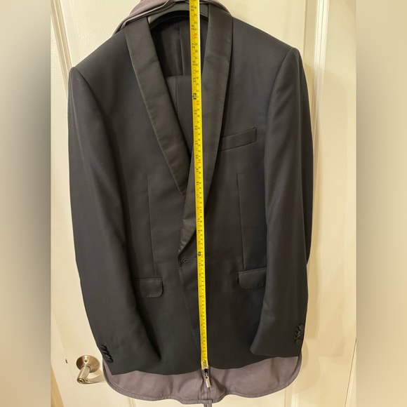 Z Zegna Tuxedo - Picture 13 of 17